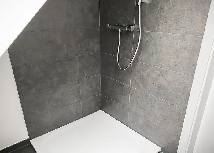 Alter Stall - Linke Seite Fuer 3 Personen